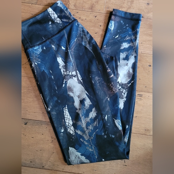 Rare Extreme! Lululemon Wanderlust Wunder Under II - Picture 5 of 7